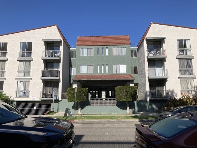 Photo - Canterbury Apartments