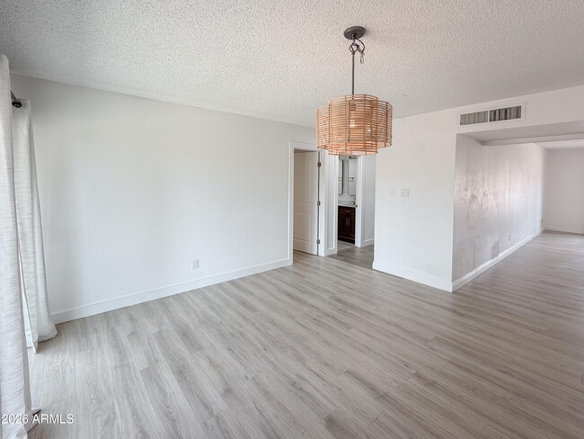 Photo - 1015 E Concorda Dr
