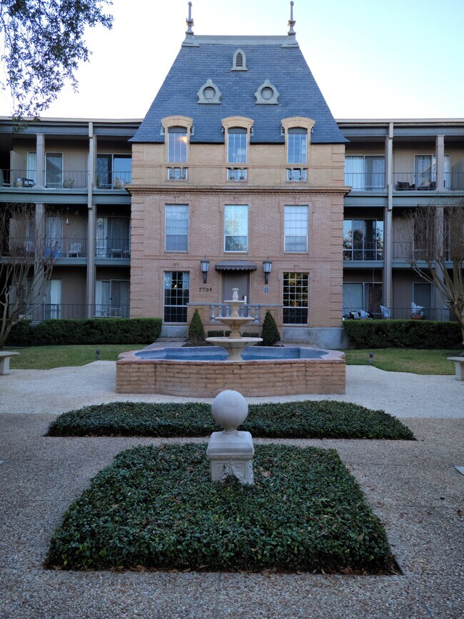 Photo - 7709 Broadway Condo Unit 223