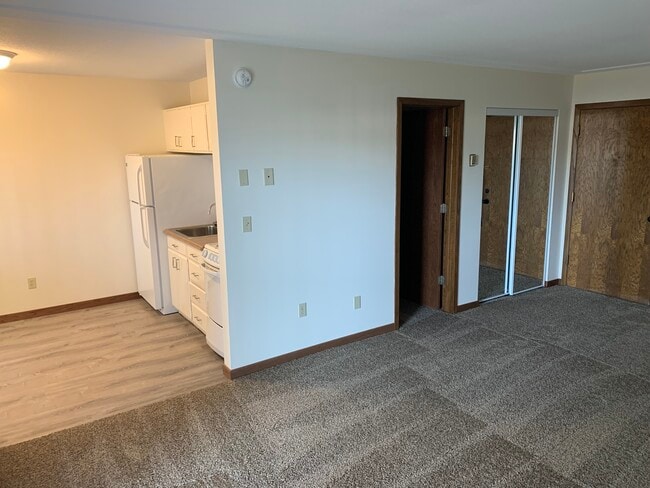 efficiency apartment