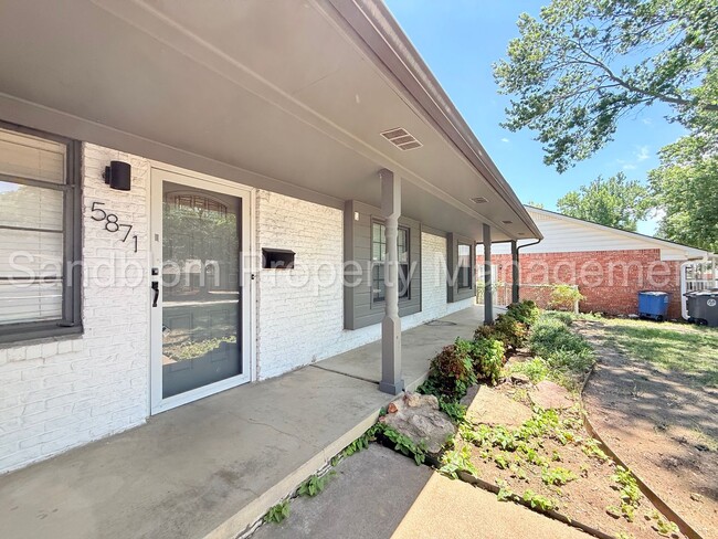 Photo - For Lease | South Tulsa | $1800 Rent