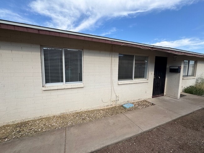 2 bedroom 1 bath unit available for rent i... - 2 bedroom 1 bath unit available for rent i... Casa