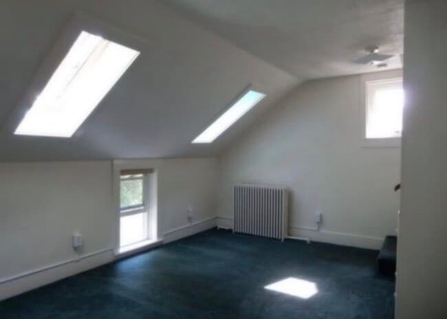 410 Old Montague Rd Unit 3