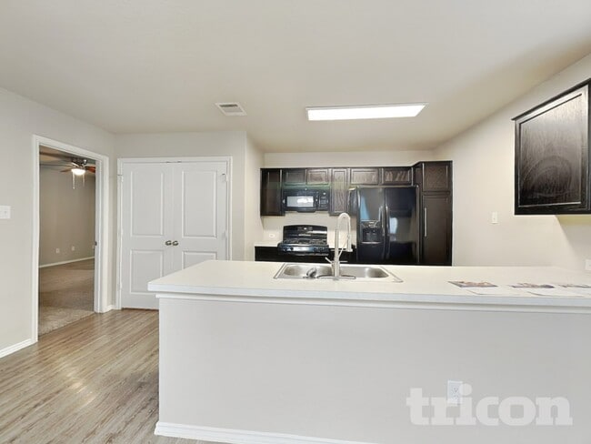 Photo - 7419 Coral Bells Ct