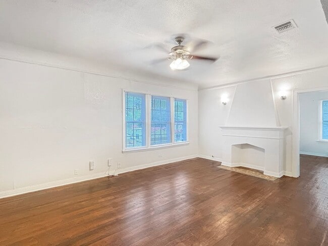 Photo - 1346 Fulton Ave