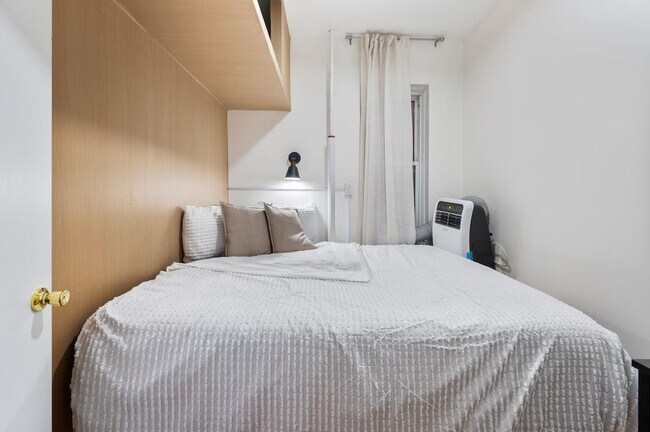 Photo - 1762 2nd Ave Unit ID1323912P