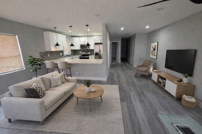 Building Photo - 1531 NW 8th Ave Unit 1531