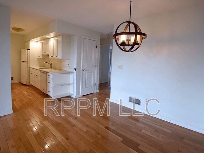 204 Passaic Ave Unit 2