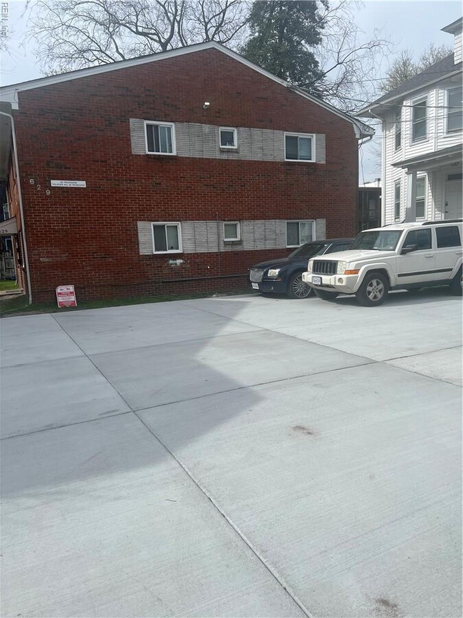 Photo - 629 W 28th St Apartamento Unidad A