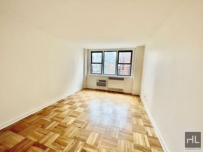 Photo - East 79th Street Unit 11B