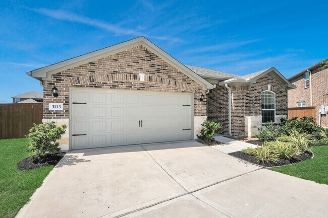 Photo - 3113 Foresail Ln