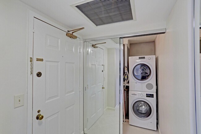 Photo - 5600 N Flagler Dr Unidad 701