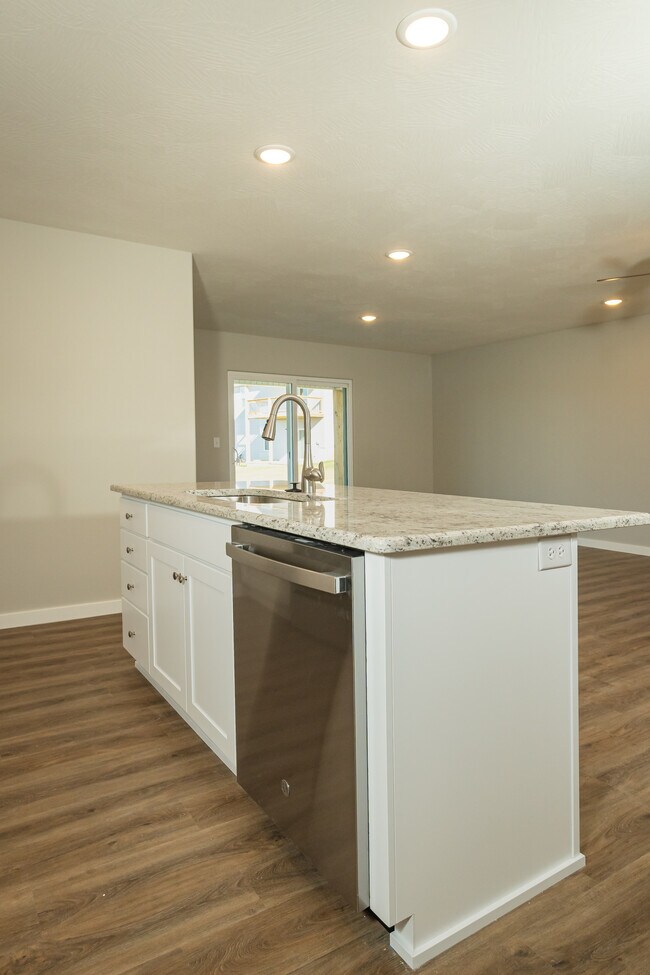 Photo - 1411 W Jay St