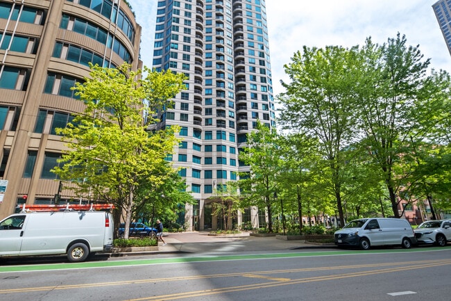 Photo - 400 N La Salle Dr Unit 4312