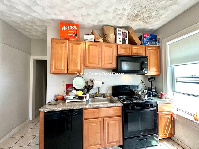 Photo - 157 E Cottage St Unidad 3