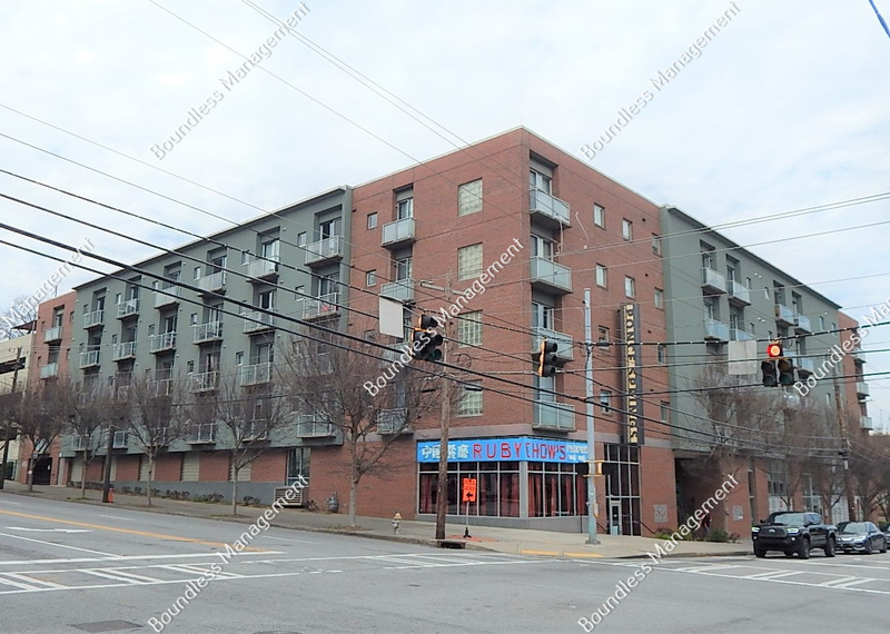 Photo - 620 Glen Iris Dr NE