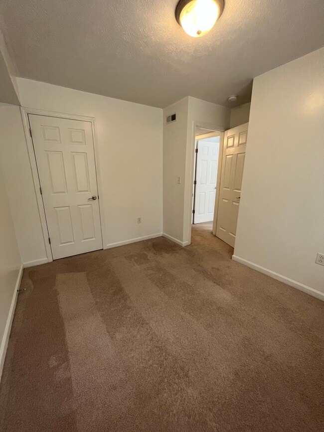 Photo - Cascade Pointe