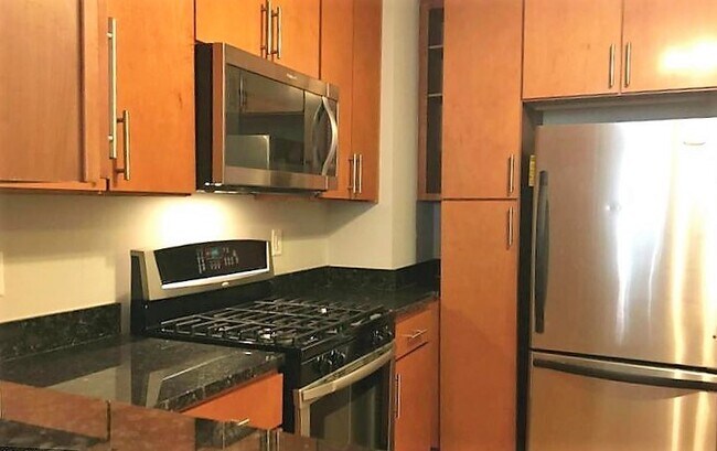 Photo - Artisan 602 Unit 1