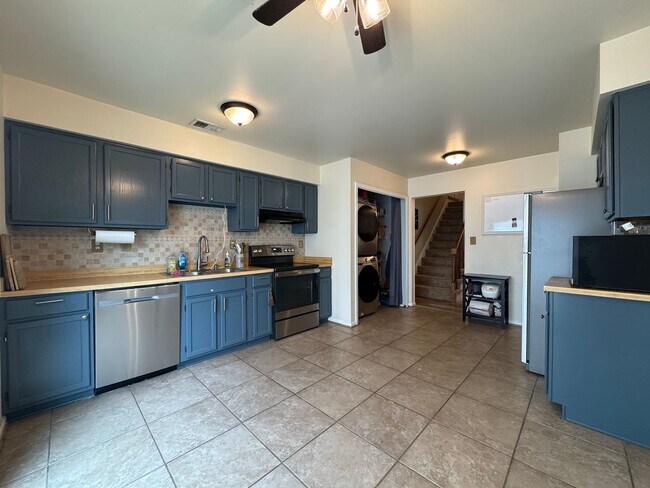 Photo - Well Maintained Single-Family Home in FC School District