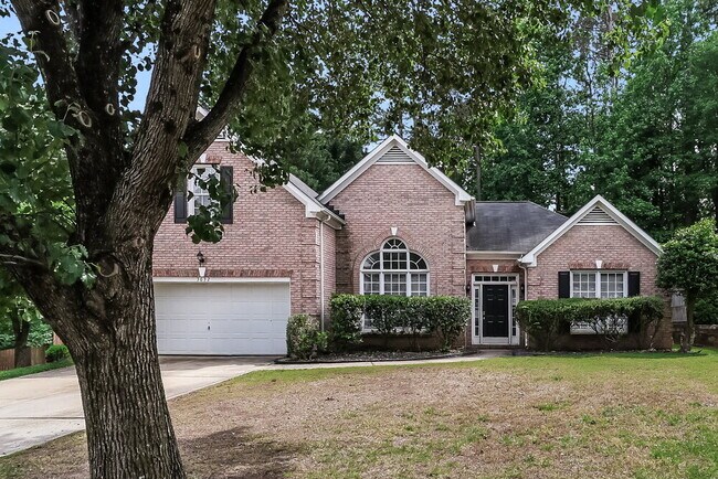 Photo - 3632 Arklow Rd