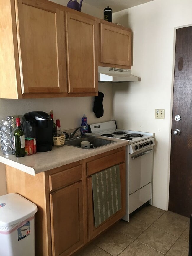 Photo - 22 N Franklin St Unidad B4