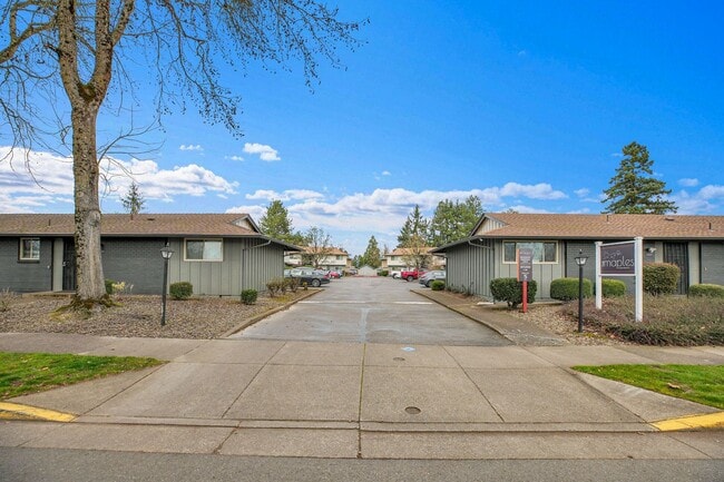 Photo - #314 THE MAPLES APARTMENTS