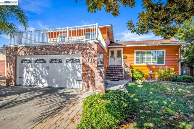 Photo - 4130 Wakefield Loop