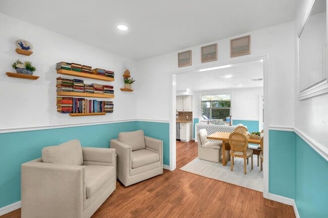 Photo - 528 N Palmway