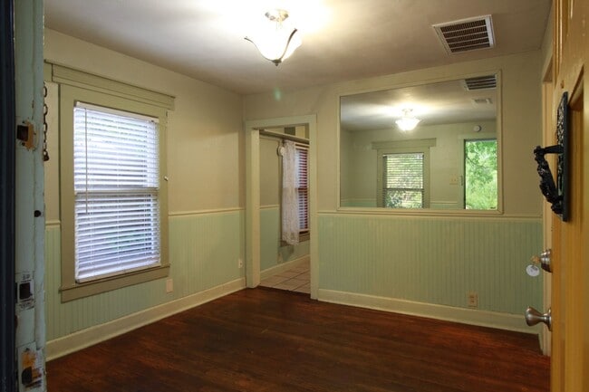 Photo - Charming North Campus Bungalow