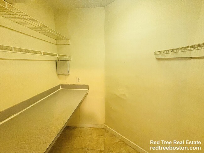 Photo - 524 Cambridge St Unit 2