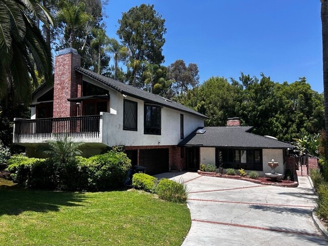 5-Bedroom Home in Desirable Friendly Hills... - 5-Bedroom Home in Desirable Friendly Hills...