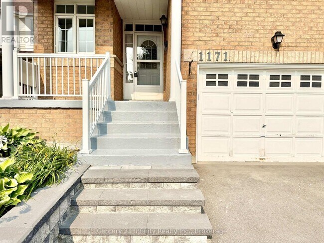 Photo - 1171 Springbank Dr