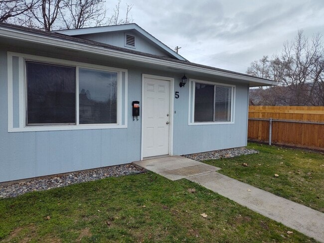 Photo - 2 Bed/1 Bath Apartment in Clarkston, WA Unidad 5