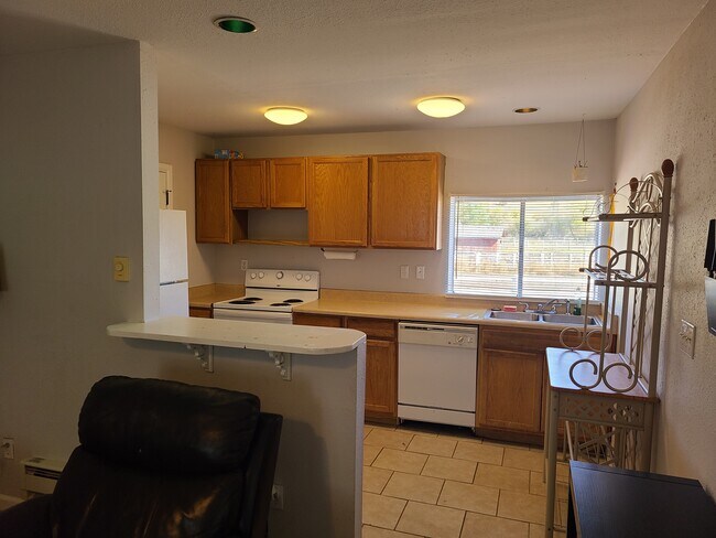 Photo - 18997 Elbert Rd Unidad Apartment