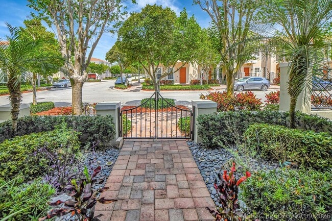 Photo - 8316 NW 9th Ave