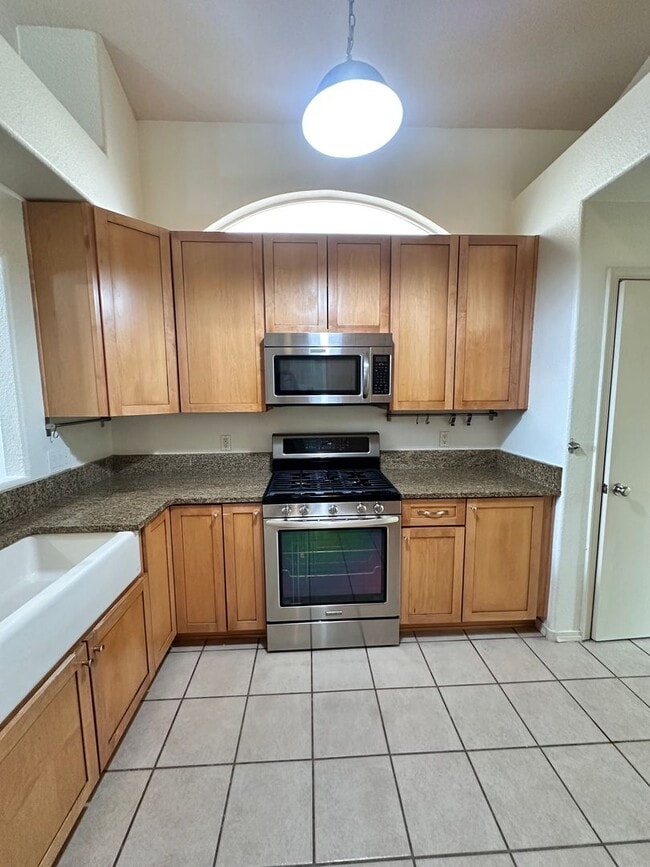 Photo - 7419 Desert Eagle Rd NE