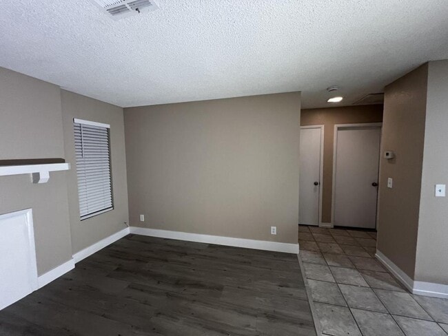 Photo - 4221 Middlesex Ave