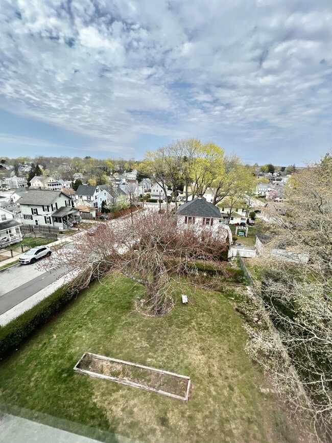32 Berkeley Ave