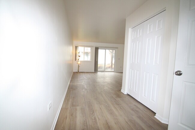 Photo - 2969 Saganashkee Ln