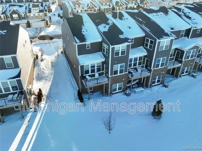 Photo - 1434 Superior Dr