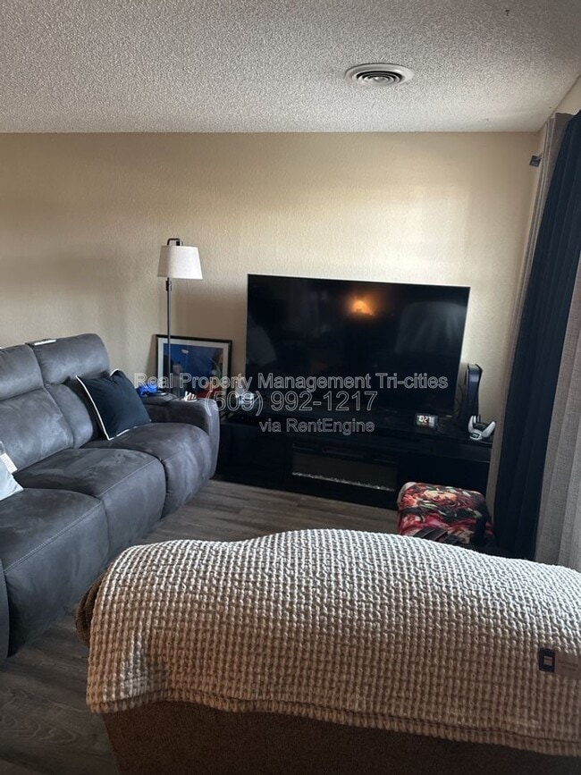 Photo - 218 S McKinley Pl