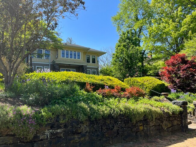 35 Panola St Unit 2