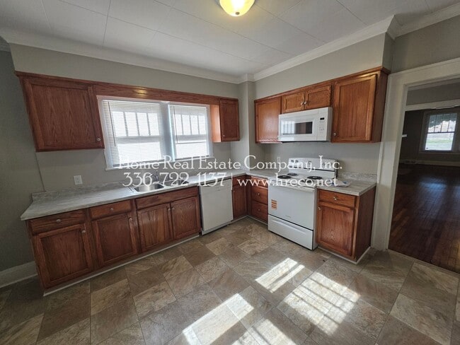 Photo - 4007 Indiana Ave