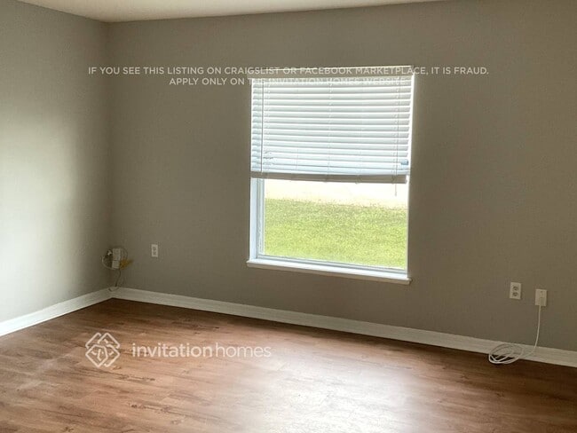 Photo - 5519 Shady Pine St S