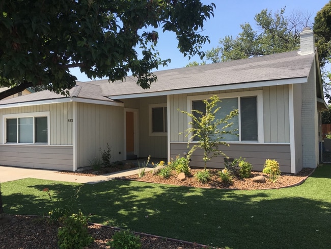 Building Photo - COMING SOON!!! Updated home with easy freeway access