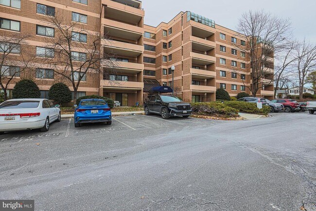 Photo - 2903 Fallstaff Rd Unit 501