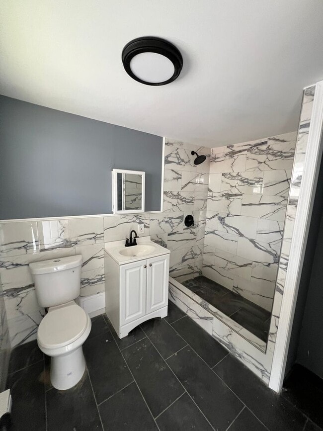 Photo - 1143-1145 Eynon St Unit 1145