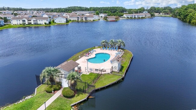 Photo - 2122 Clearwater Dr