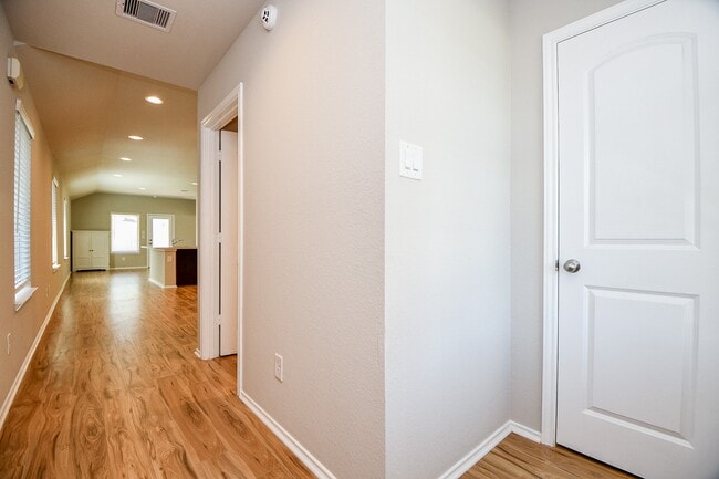 Photo - 22931 Berthoud Trl
