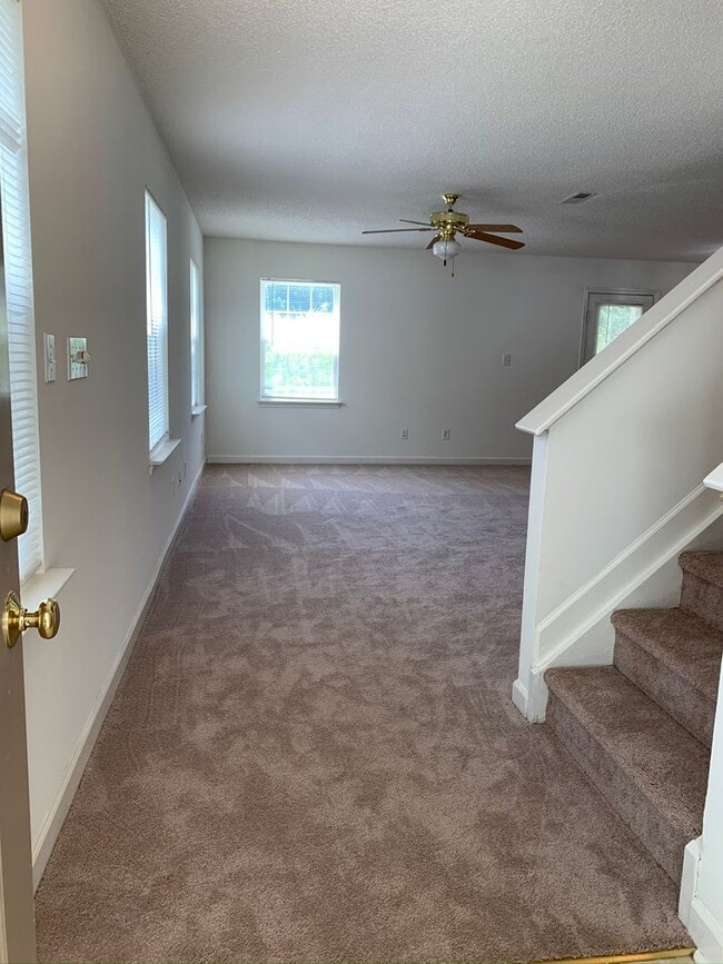 Photo - 123 Clusters Cir